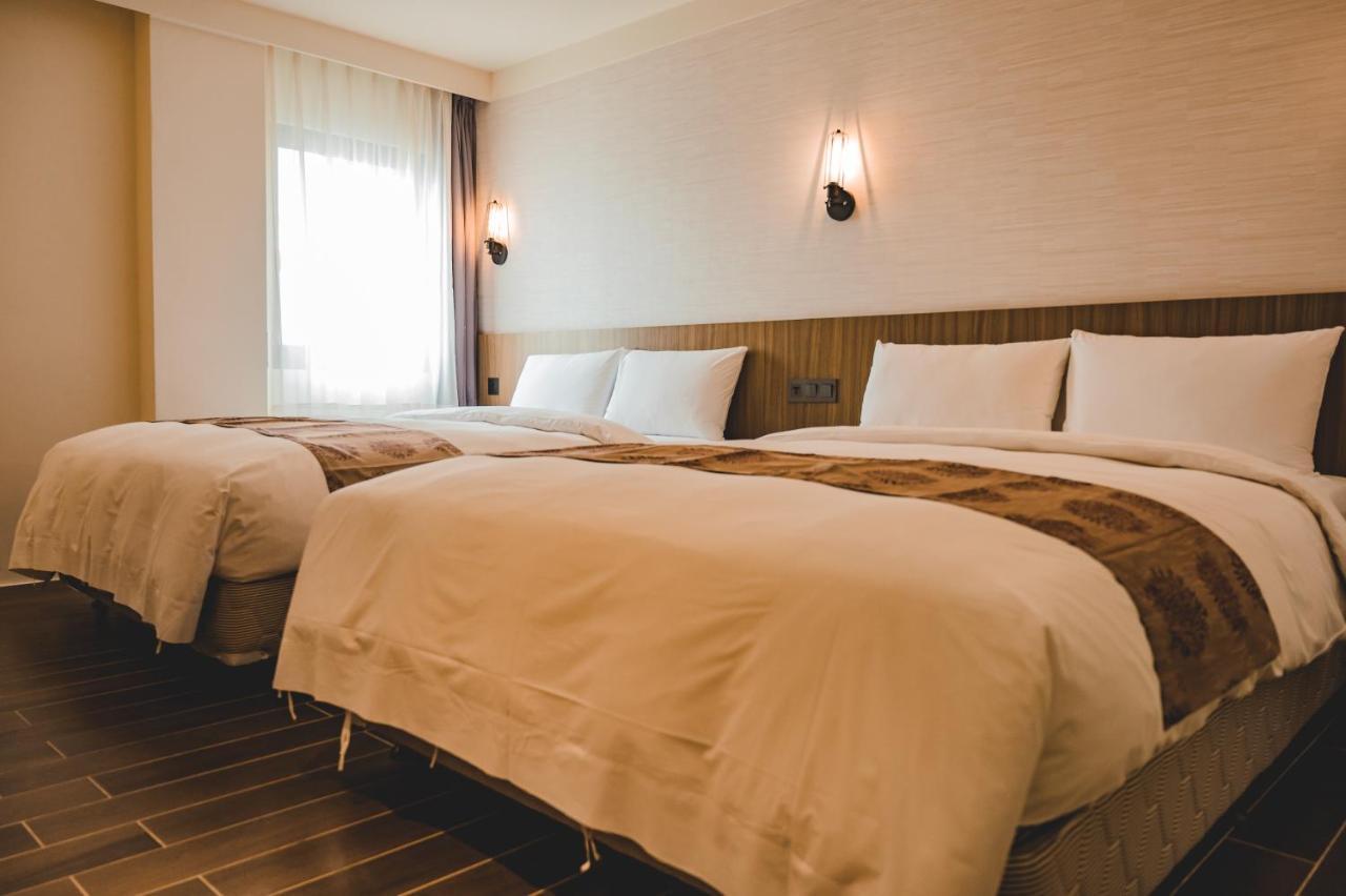 East Town 26 Hotel Hualien Buitenkant foto