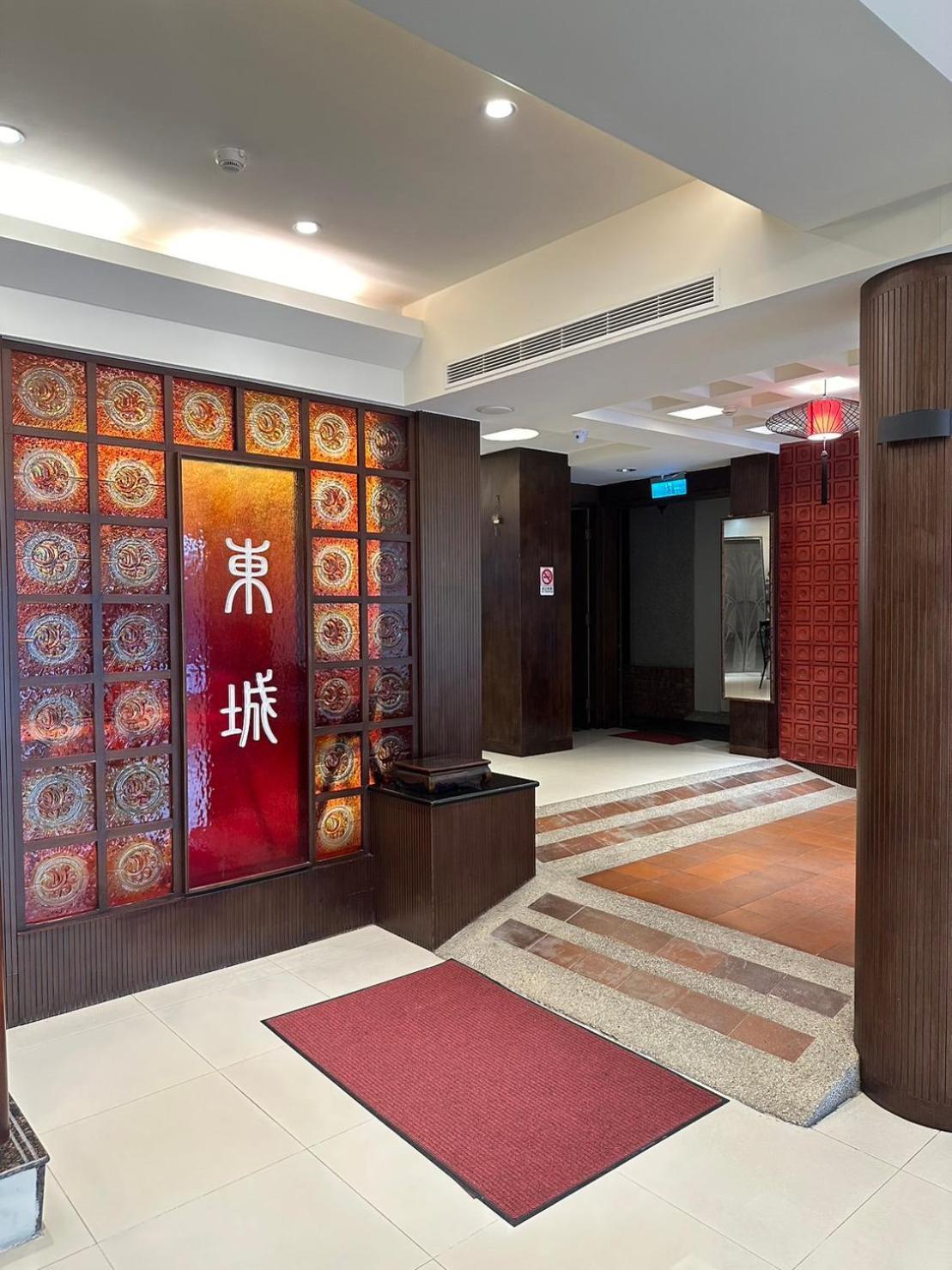 East Town 26 Hotel Hualien Buitenkant foto