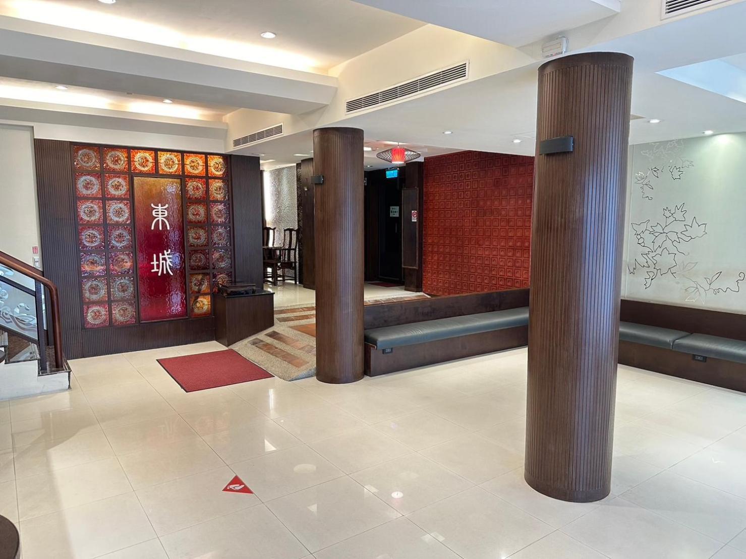 East Town 26 Hotel Hualien Buitenkant foto