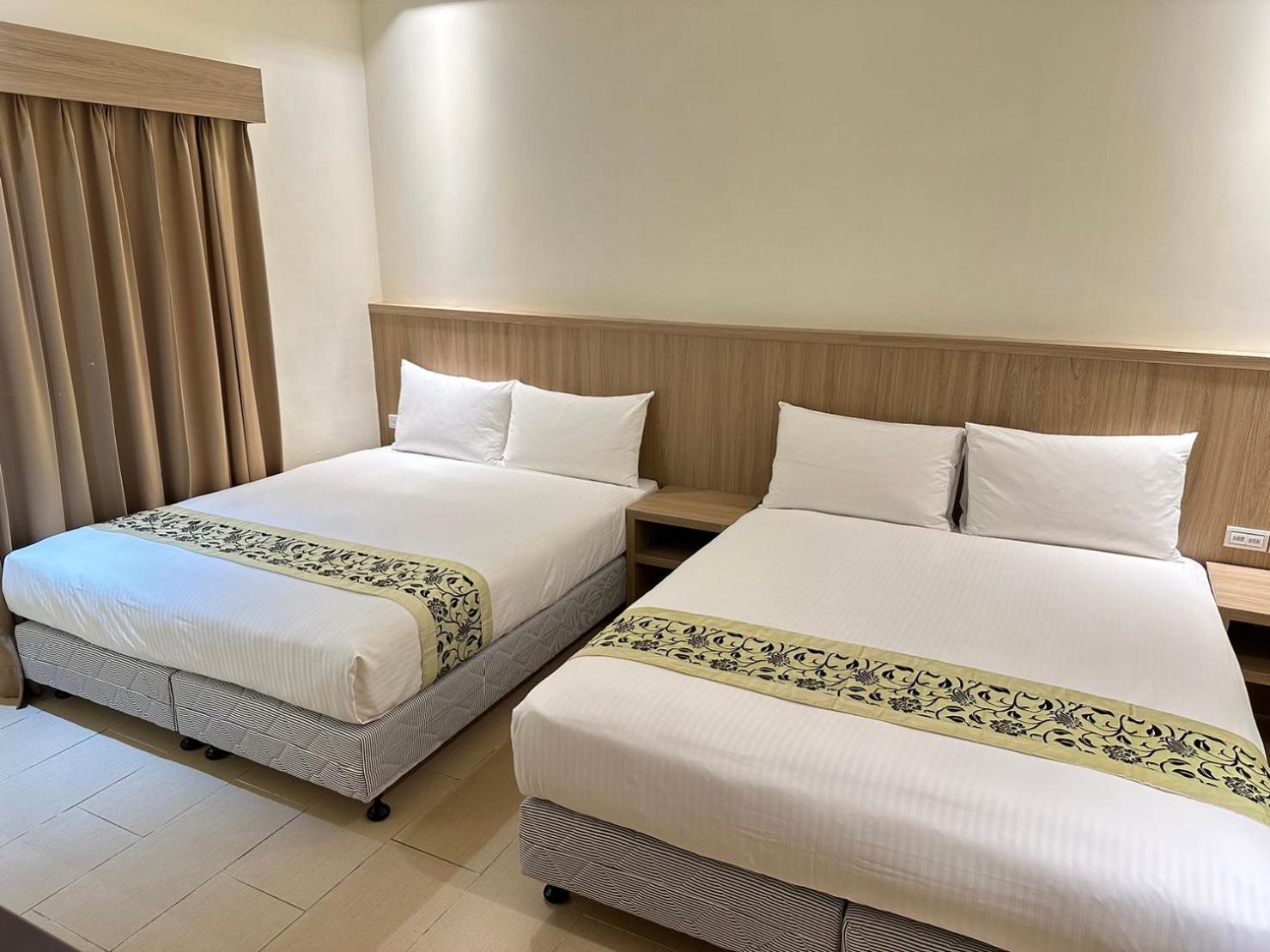 East Town 26 Hotel Hualien Buitenkant foto