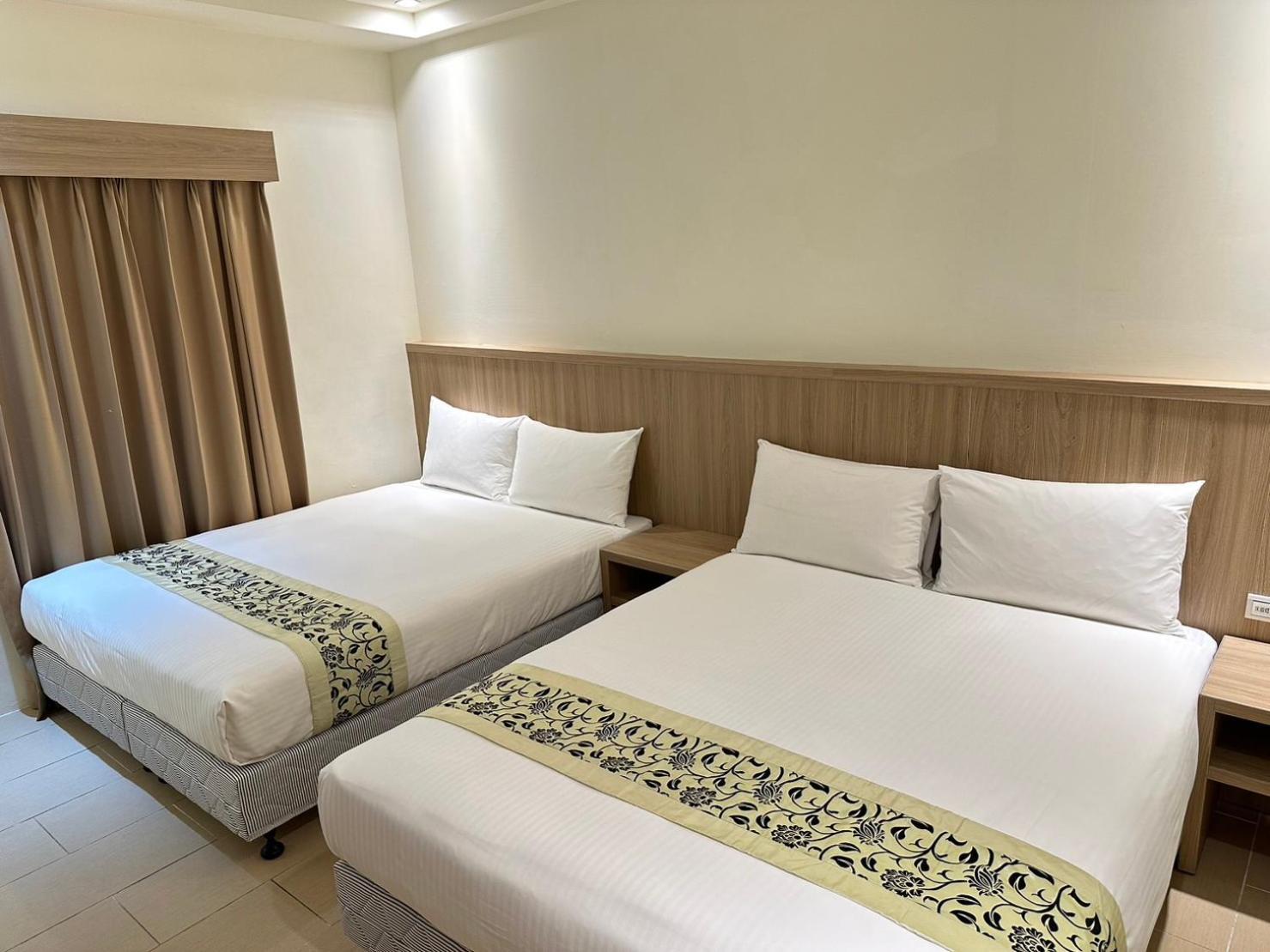 East Town 26 Hotel Hualien Buitenkant foto
